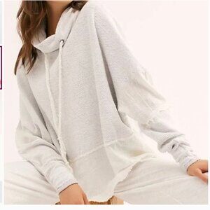 Free People Zoe Oversized Pullover Size Small